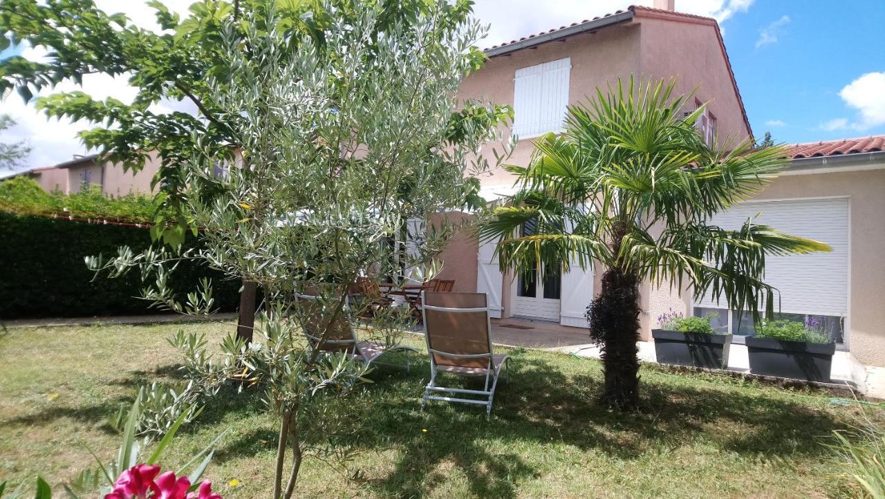 Fleurs De Cosmos Bed & Breakfast Albi Exterior photo